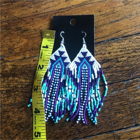 New Southwestern Boho Intricate Handmade Beaded Earrings - Picture 11 of 12